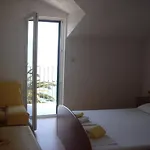 In With Seaview, Balcony, Air Condition, Wifi דירה *